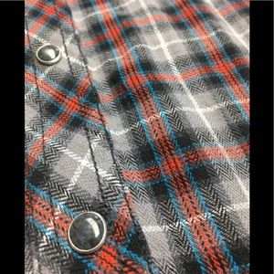 Wrangler pearl snap shirt men’s M